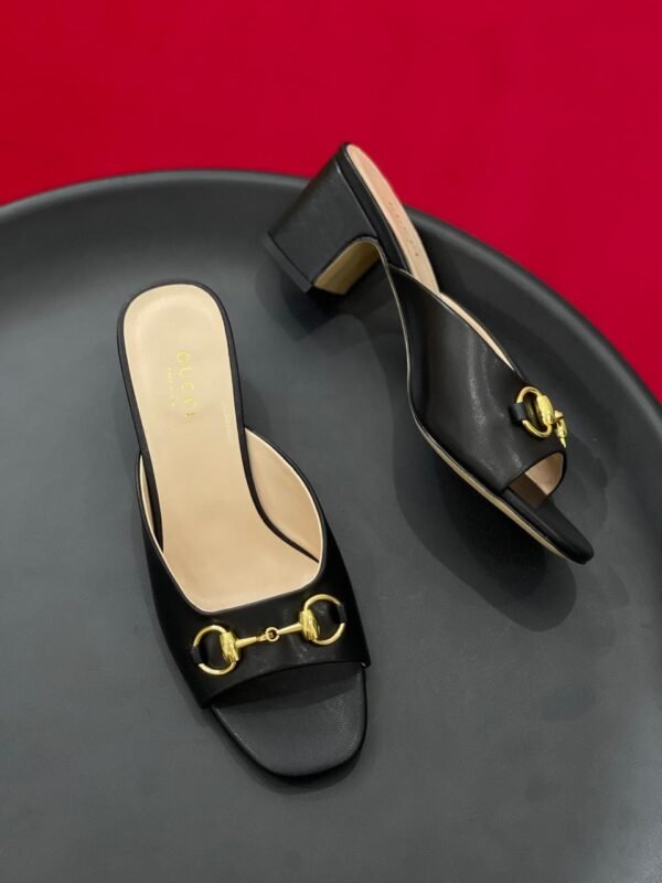 Gucci Shoes 4
