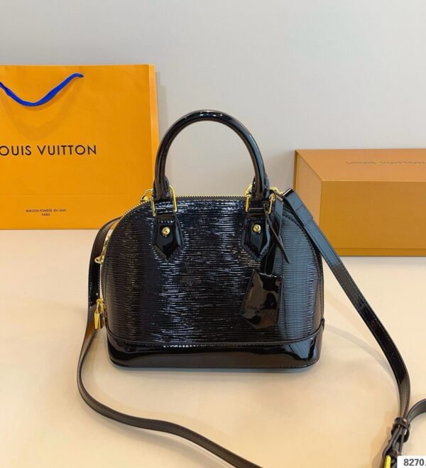 Lv Bag 7