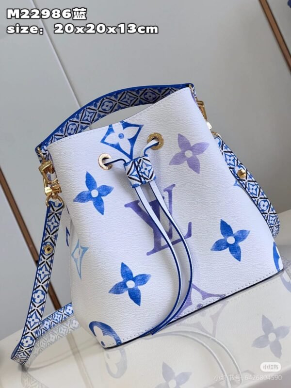 Lv Bag 8